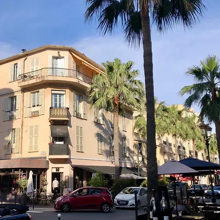 Appartement 2P climatisé à 400m de la plage